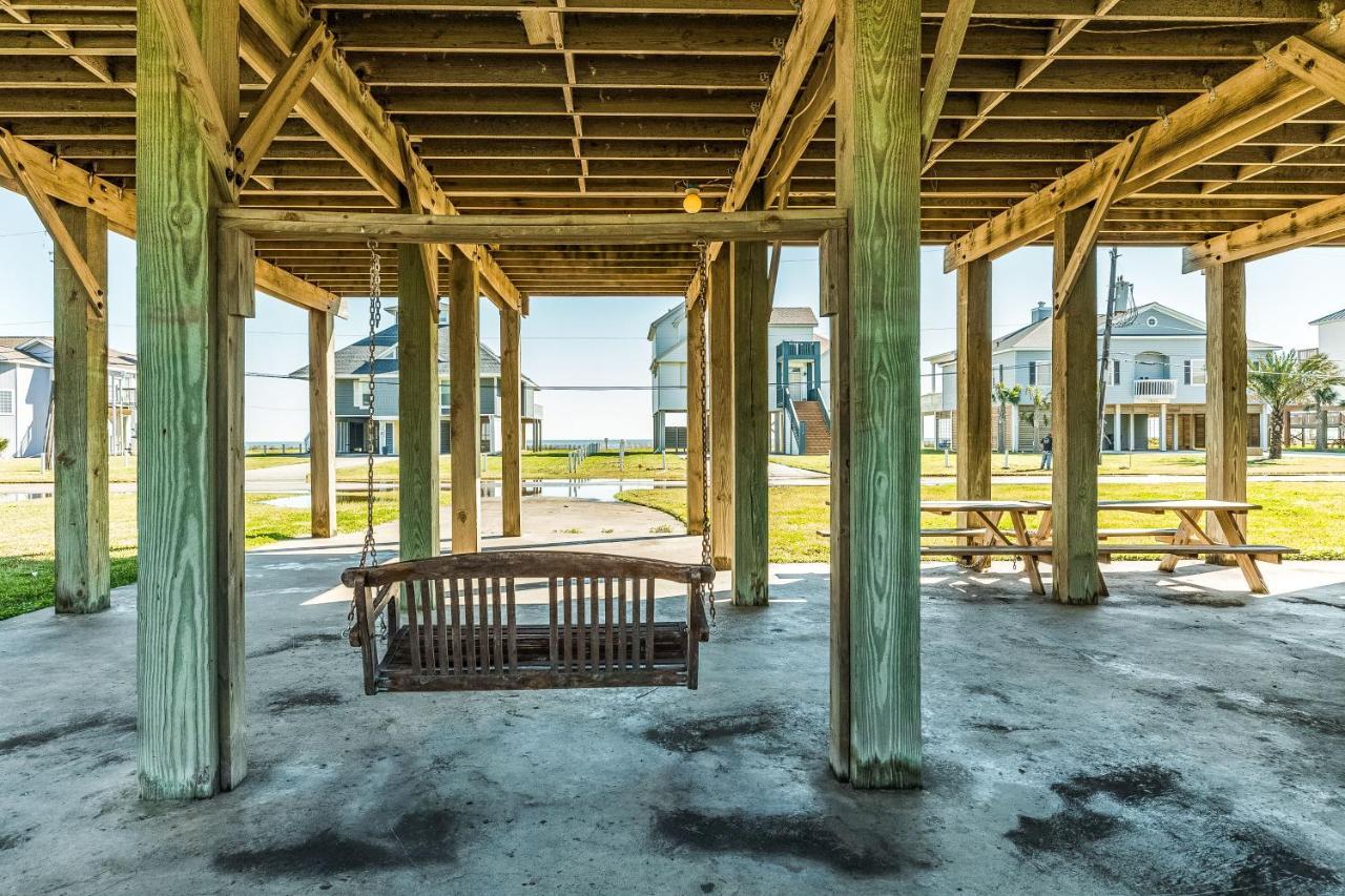 Villa Lounging By The Sea Galveston Exterior foto